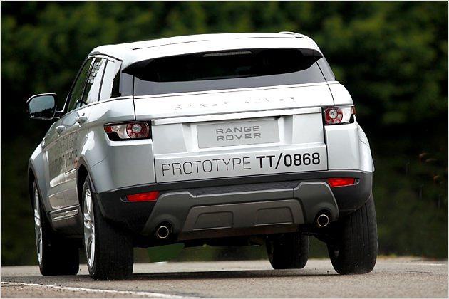 Das optionale Magnetic-Ride-Fahrwerk reduziert in der sportlichsten Einstellung die Wankneigung in den Kurven