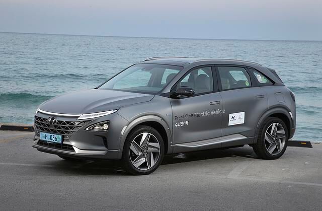 Nach dem Sommerferien bringen die Koreaner ihr langstreckentaugliches Elektromobil auf den Markt, zum Preis von etwa 60.000 Euro