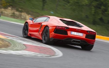 Lamborghini Aventador LP 700-4