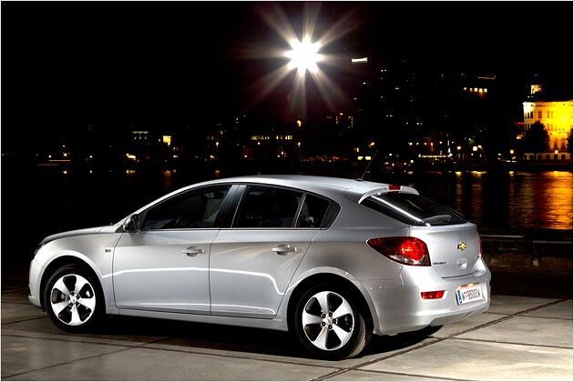 Den 141-PS-Benziner gibt es mit LT-Ausstattung für 19.190 Euro