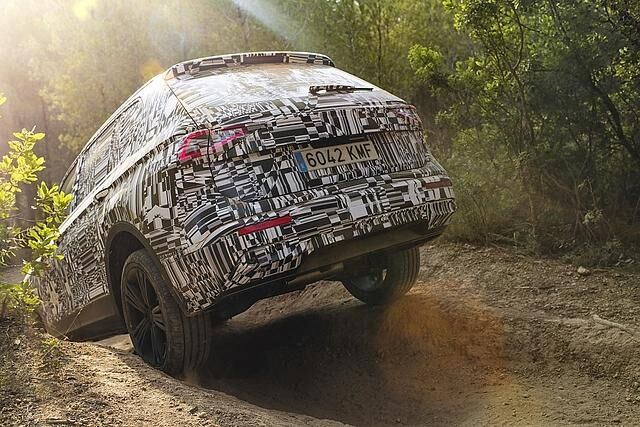 Steigungen im Gelände? Kein Problem für den Seat Tarraco