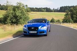 Jaguar XJR575 - Speerspitze auf Zeit