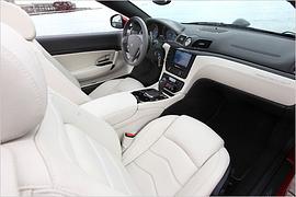 Maserati GranCabrio Sport im Test: Wenig hilft viel
