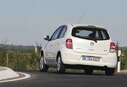 Nissan Micra 1.2 DIG-S - Kriegsbemalung