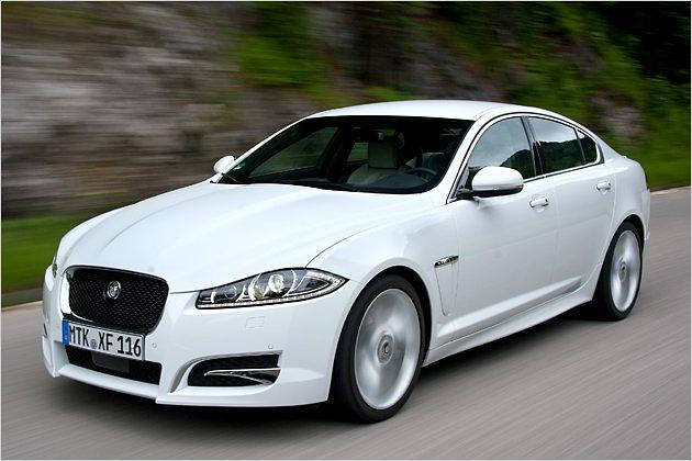 Maximal sind mit dem kleinsten XF-Diesel 225 km/h drin