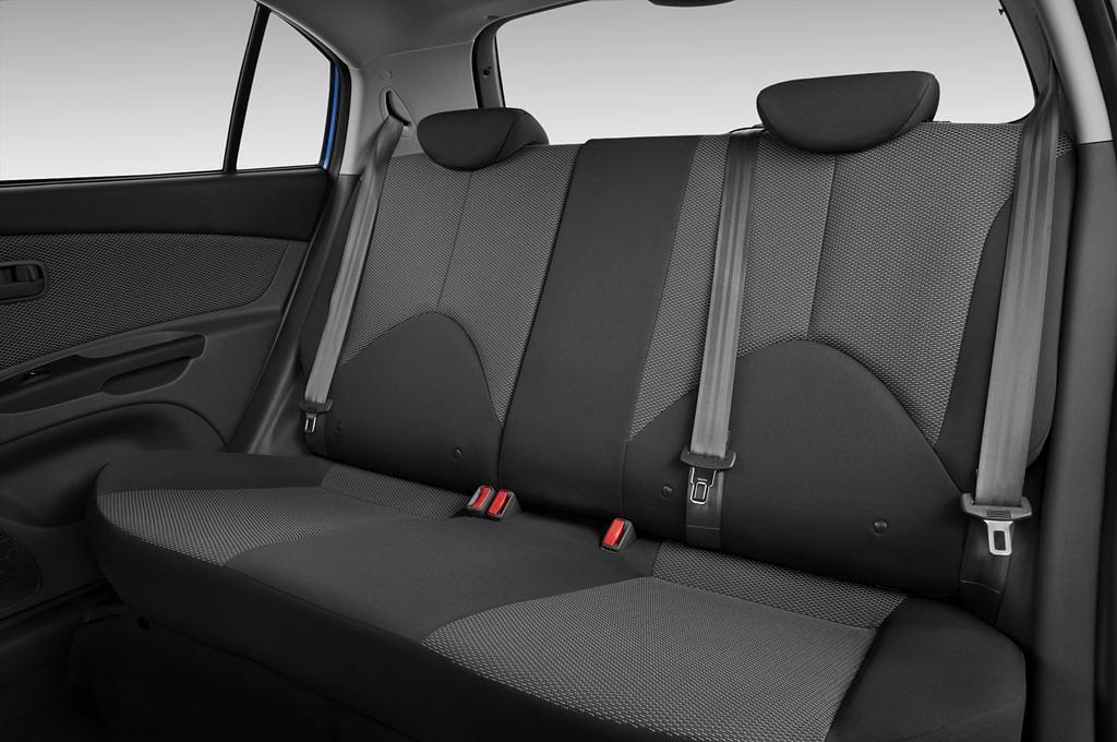 Kia Rio (Baujahr 2011) - 5 Türen Rücksitze