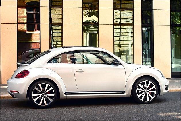 Der Heckspoiler streckt den Beetle optisch