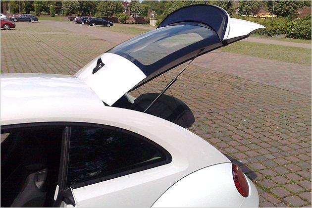 Zum Beladen sehr komfortabel: Die Heckklappe des Beetle ist groß dimensioniert und schwingt weit auf