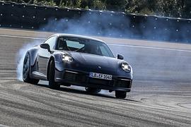 Porsche 911 der Baureihe 992 - Feinschliff für den Klassiker