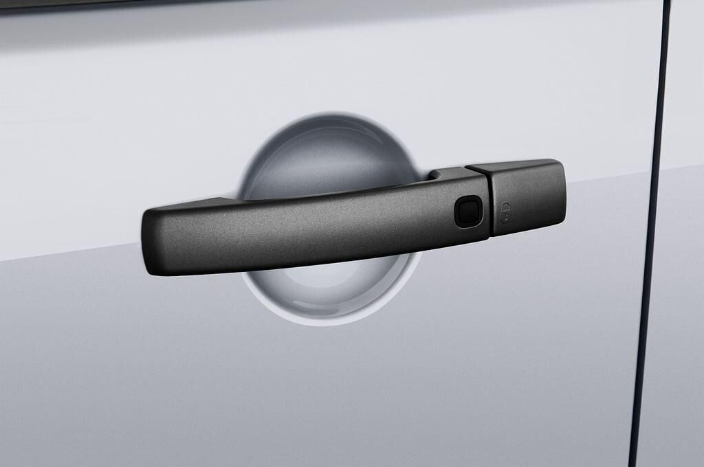 Land Rover Discovery 4 (Baujahr 2010) S 5 Türen Türgriff