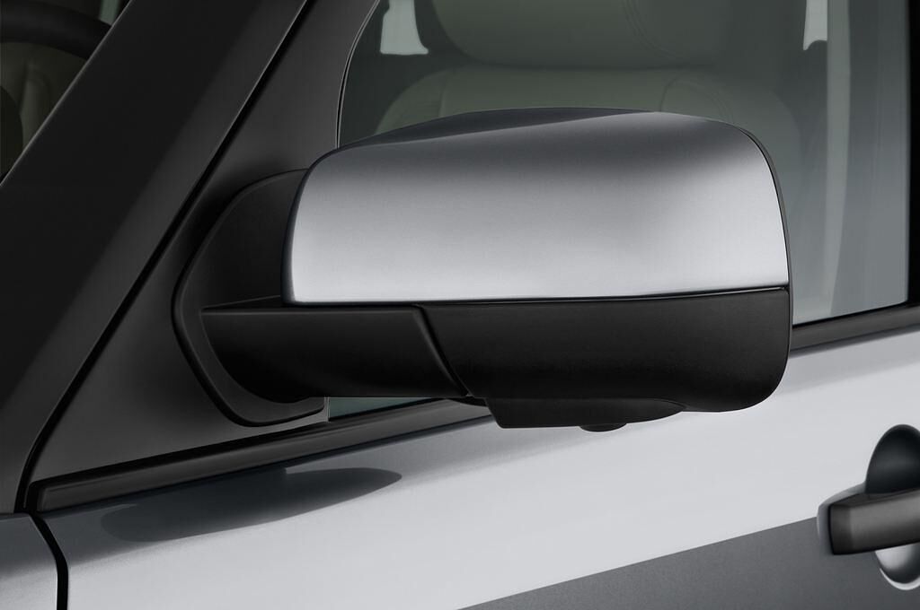 Land Rover Discovery 4 (Baujahr 2012) HSE 5 Türen Außenspiegel