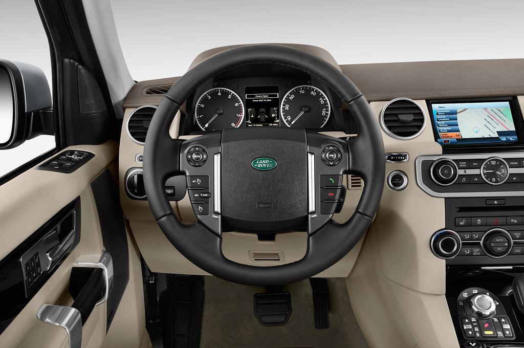 Land Rover Discovery 4 (Baujahr 2012) HSE 5 Türen Lenkrad