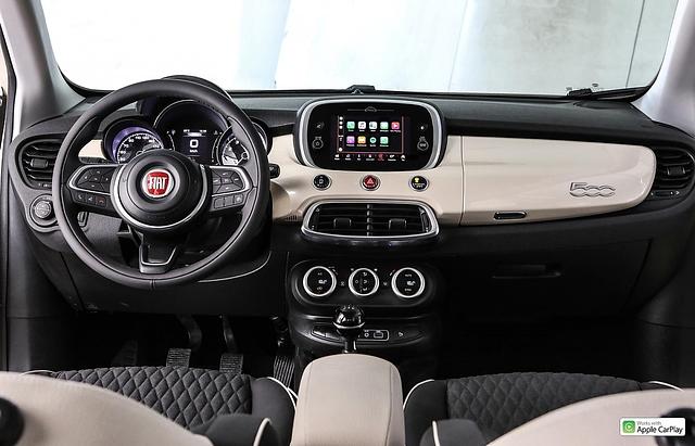 Viele Bedienelemente im Fiat 500X