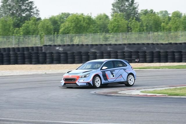 Der i30 lenkt präzise ein