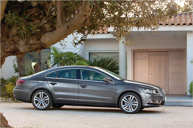 Serienmäßig steht der VW CC auf 17-Zoll-Leichtmetallfelgen