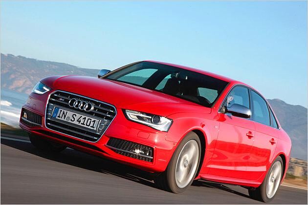 Sportliches Topmodell der Baureihe ist der S4