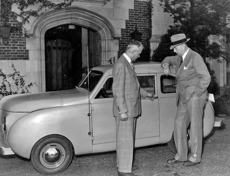 Powel Crosley 1946 Sedan