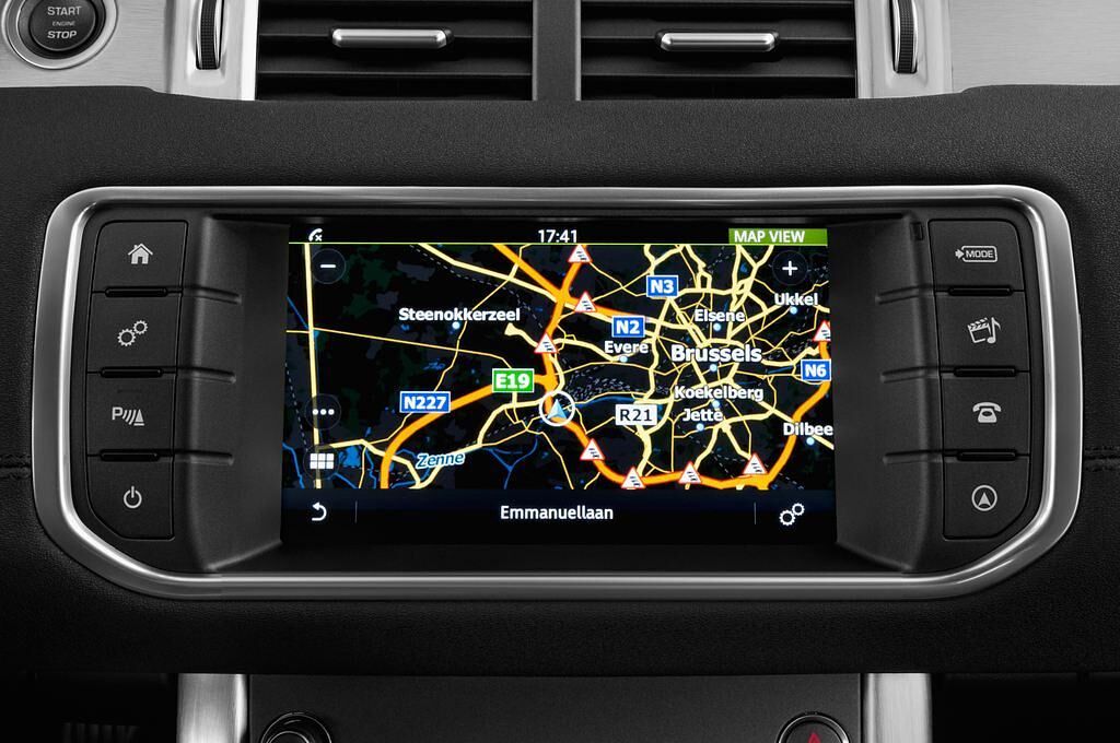 Land Rover Range Rover Evoque (Baujahr 2016) HSE 5 Türen Radio und Infotainmentsystem