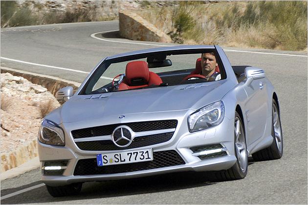 Mit präsenter Nase: Der neue Mercedes SL
