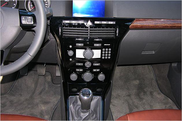 Die Mittelkonsole verströmt Modernität und Klarheit