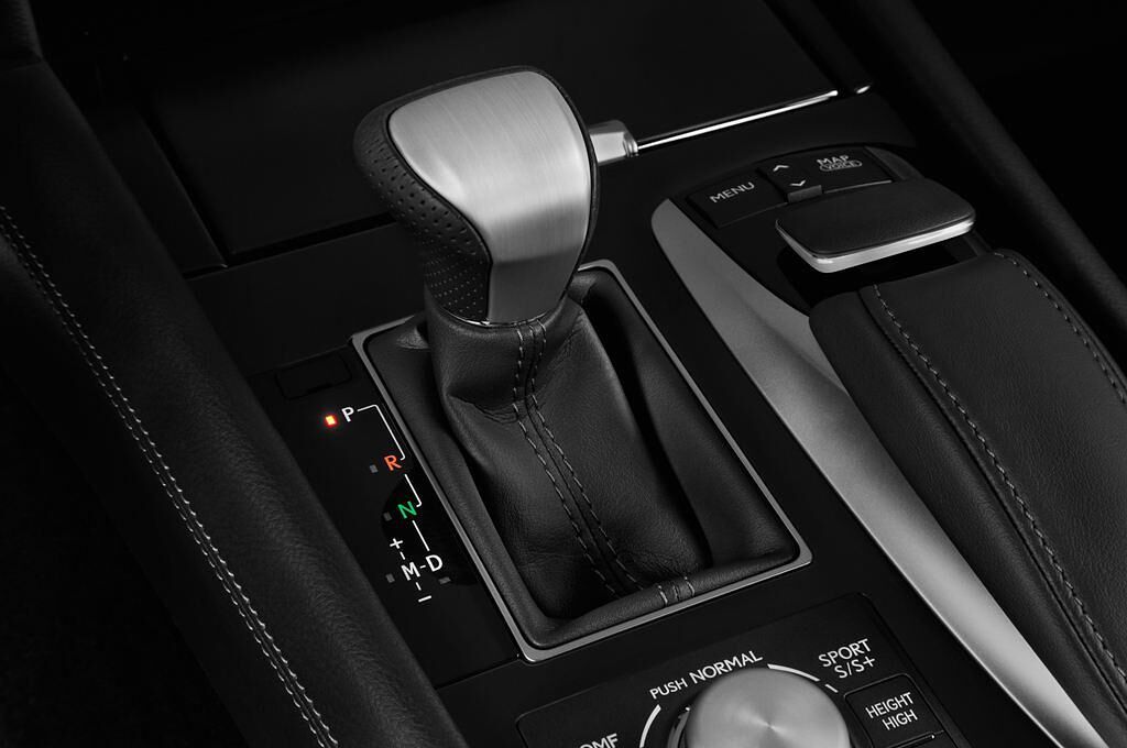 Lexus Ls (Baujahr 2013) F Sport 4 Türen Schalthebel