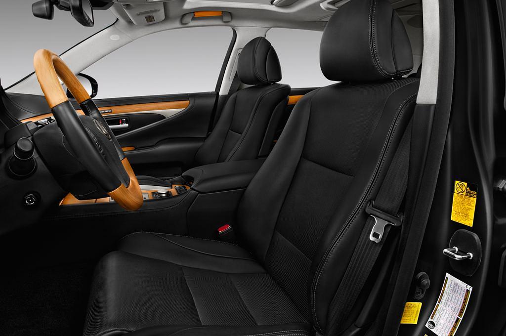 Lexus Ls (Baujahr 2015) - 4 Türen Vordersitze