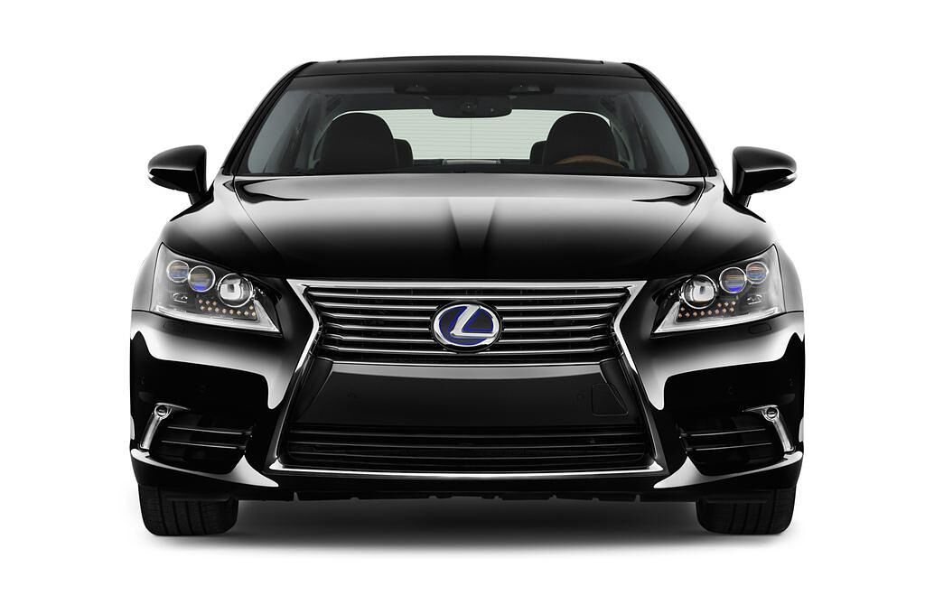 Lexus Ls (Baujahr 2015) - 4 Türen Frontansicht