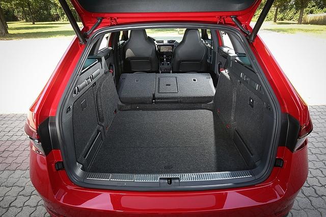 Das Kofferraumvolumen beträgt 660 bis 1.950 Liter