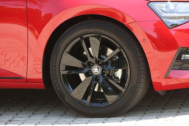 Die Bremsen haben kein Problem mit dem Skoda Superb