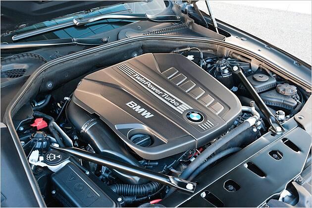 313 PS und ein maximales Drehmoment von 630 Newtonmeter: Der Sechszylinder-Reihenturbodiesel des 640d xDrive ist nie überfordert