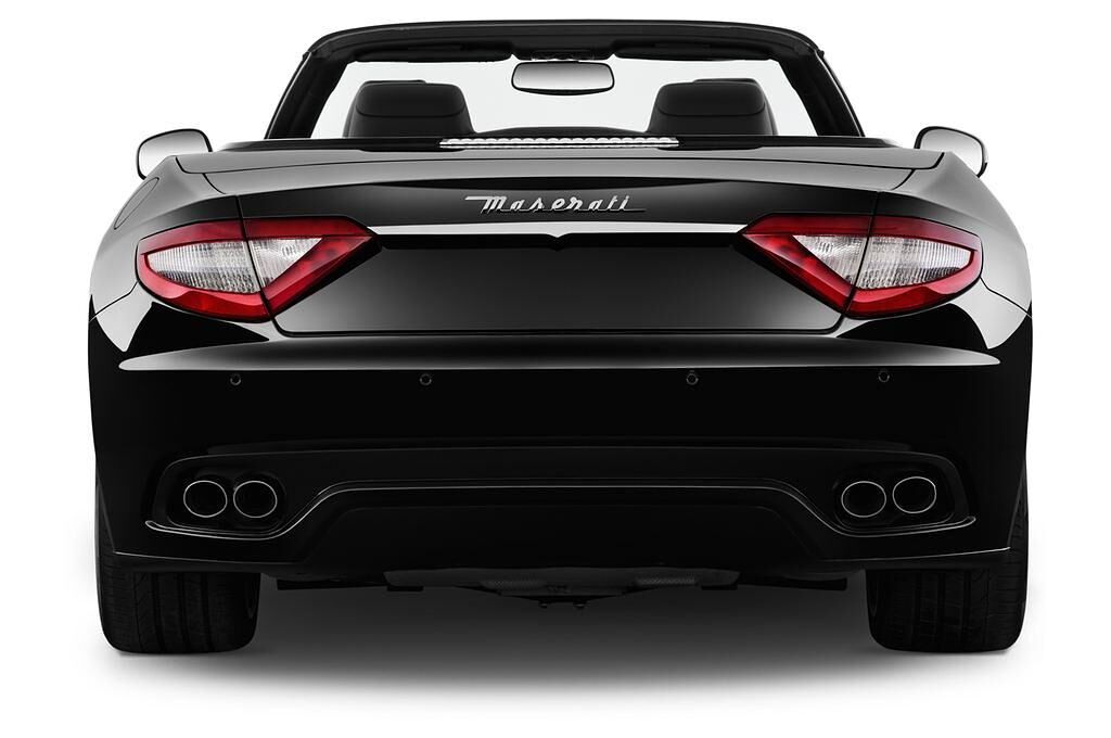 Maserati Grancabrio (Baujahr 2012) - 2 Türen Heckansicht