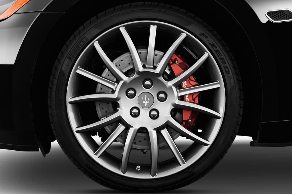 Maserati Grancabrio (Baujahr 2012) - 2 Türen Reifen und Felge