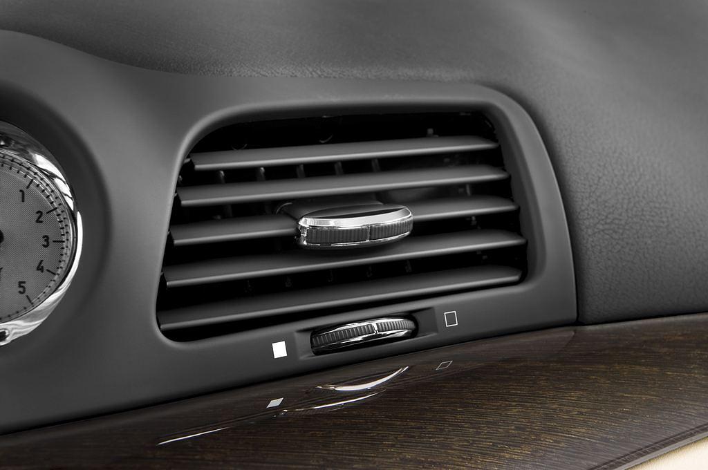 Maserati Granturismo (Baujahr 2010) S 2 Türen Lüftung