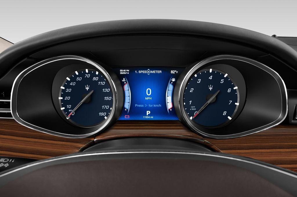 Maserati Quattroporte (Baujahr 2015) S Q4 V6 Awd 4 Türen Tacho und Fahrerinstrumente