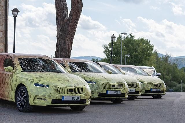 Preise sind noch nicht bekannt, dürften aber bei knapp unter 20.000 Euro starten