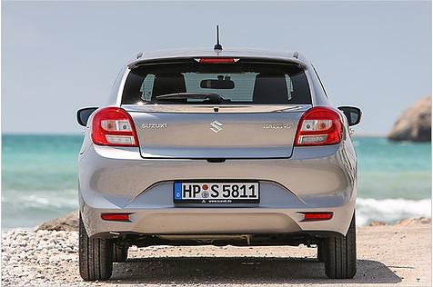 Die hohe Ladekante sieht man dem Auto schon bei geschlossenem Kofferraum an