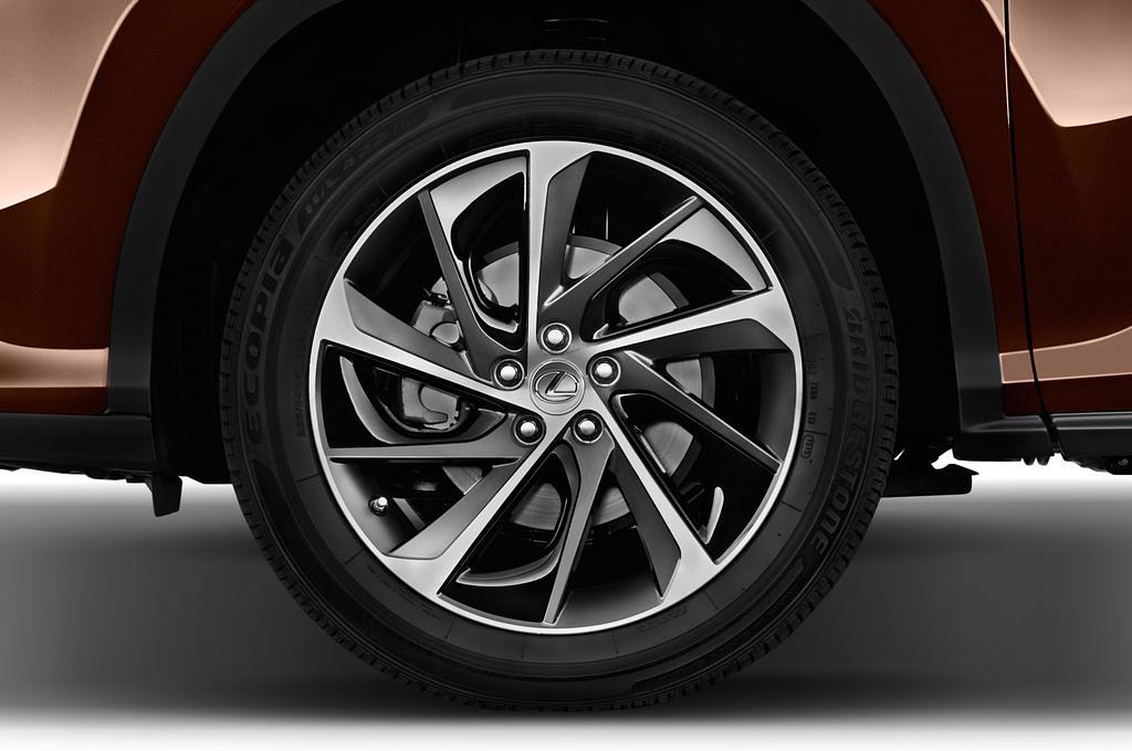 Lexus RX (Baujahr 2016) - 5 Türen Reifen und Felge