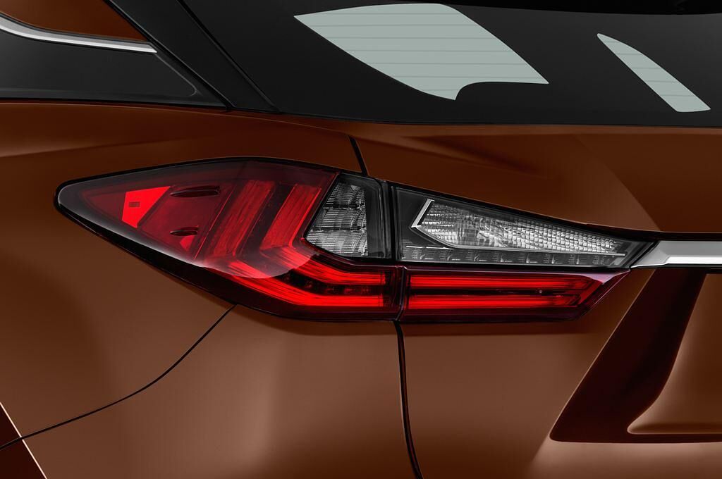 Lexus RX (Baujahr 2016) Executive Line 5 Türen Rücklicht