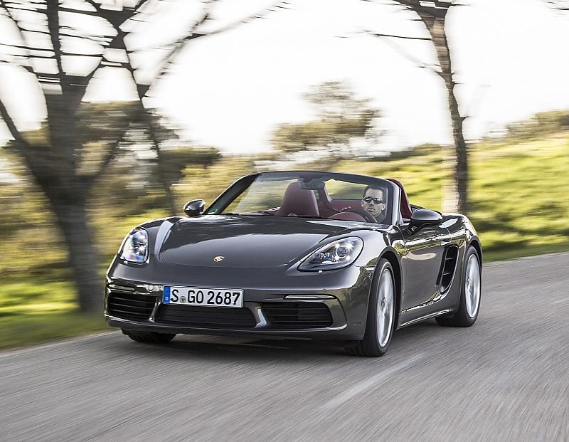 Porsche 718 Boxster S - startet bei 66141 Euro