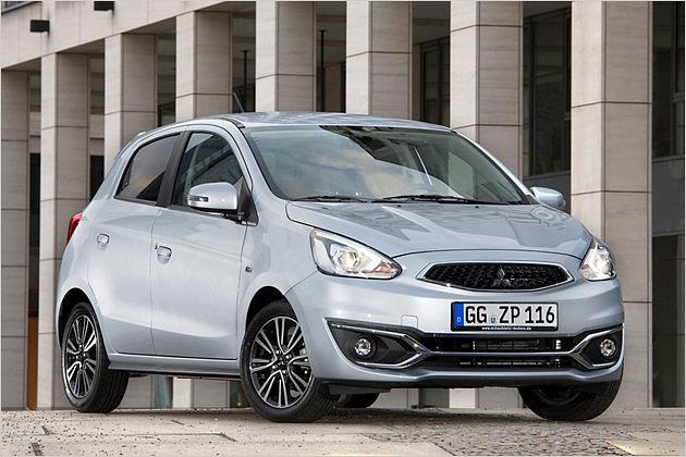 An der Front wurde mit Chrom und stärkeren Konturen das Gesicht etwas aufgehübscht