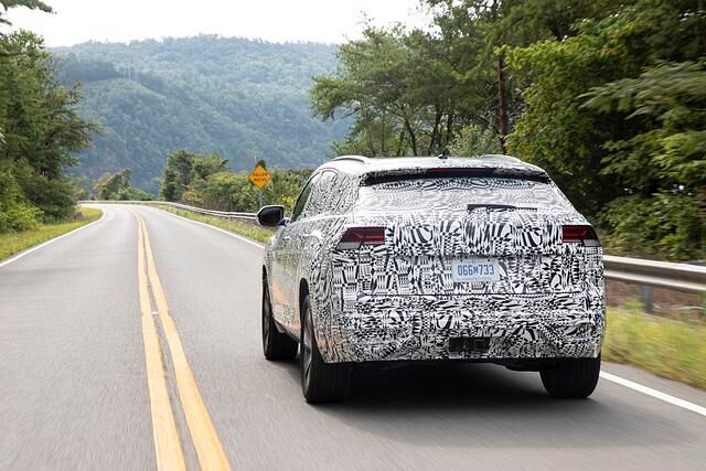 In den USA ist der Atlas als großer Gleiter ausgelegt und sein schnittiger Bruder macht da keinen Unterschied