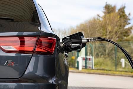 Studie: E-Autos noch nicht klimafreundlich - Strommix sorgt für schlechte Klimabilanz