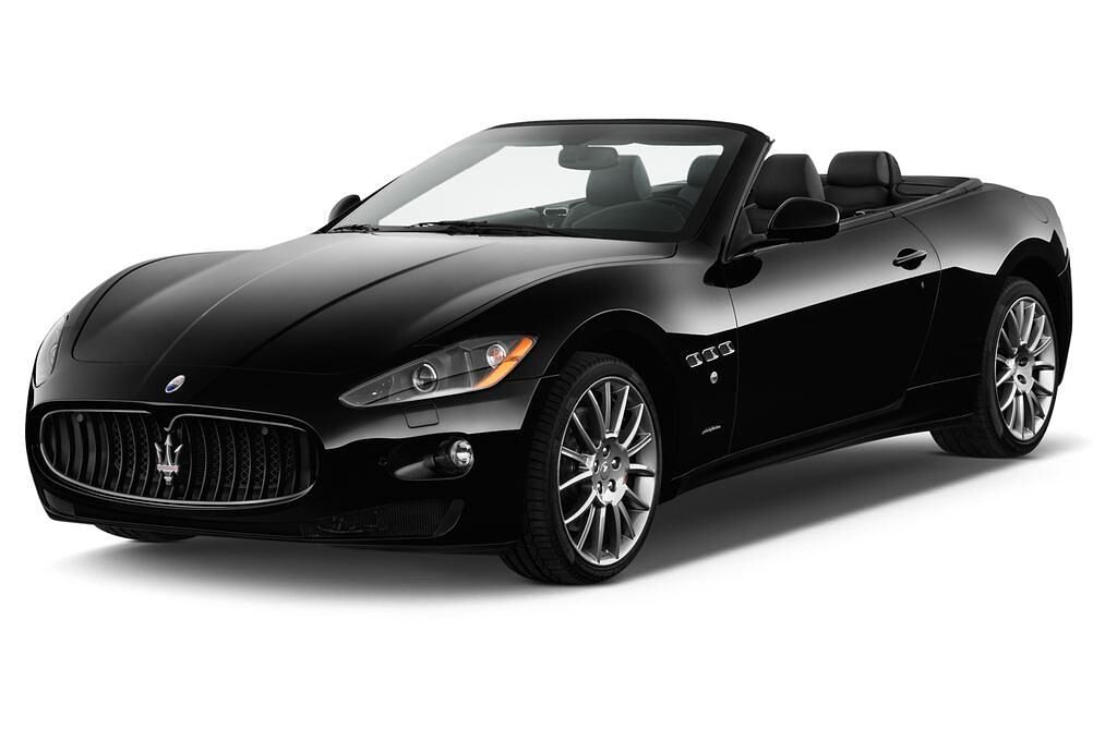Maserati Grancabrio (Baujahr 2012) - 2 Türen seitlich vorne