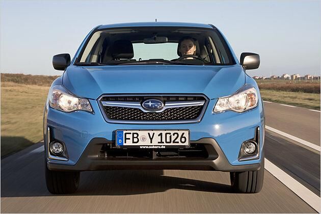 Weil der FHI-Konzern aus dem Zusammenschluss von sechs Firmen entstand, zeigt das Logo sechs Sterne