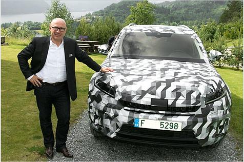 Skoda-Vorstandschef Bernhard Maier ist stolz auf sein neues Auto