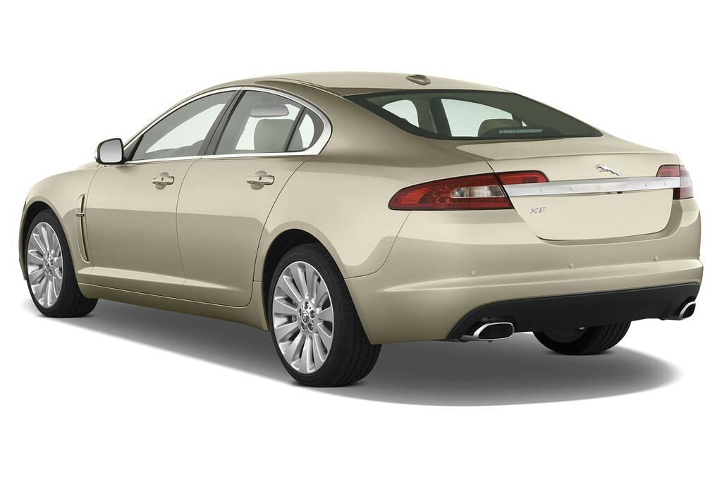 Jaguar XF (Baujahr 2011) Premium Luxury 4 Türen seitlich hinten