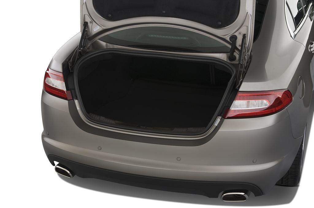 Jaguar XF (Baujahr 2011) Portfolio 4 Türen Kofferraum