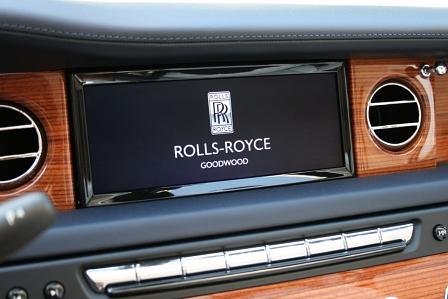 Rolls-Royce Phantom Series II Drophead Coupé