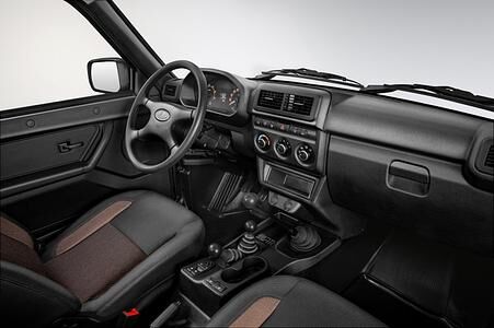 Lada 4x4 - Aufgemöbelt Lada 4x4 - Aufgemöbelt