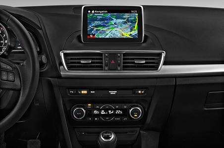 Mazda Mazda3 (Baujahr 2014) Sports-Line 4 Türen Mittelkonsole